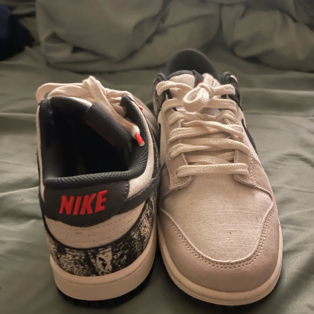 Nike Low Dunk Retro Sneakers - Picture 2 of 5